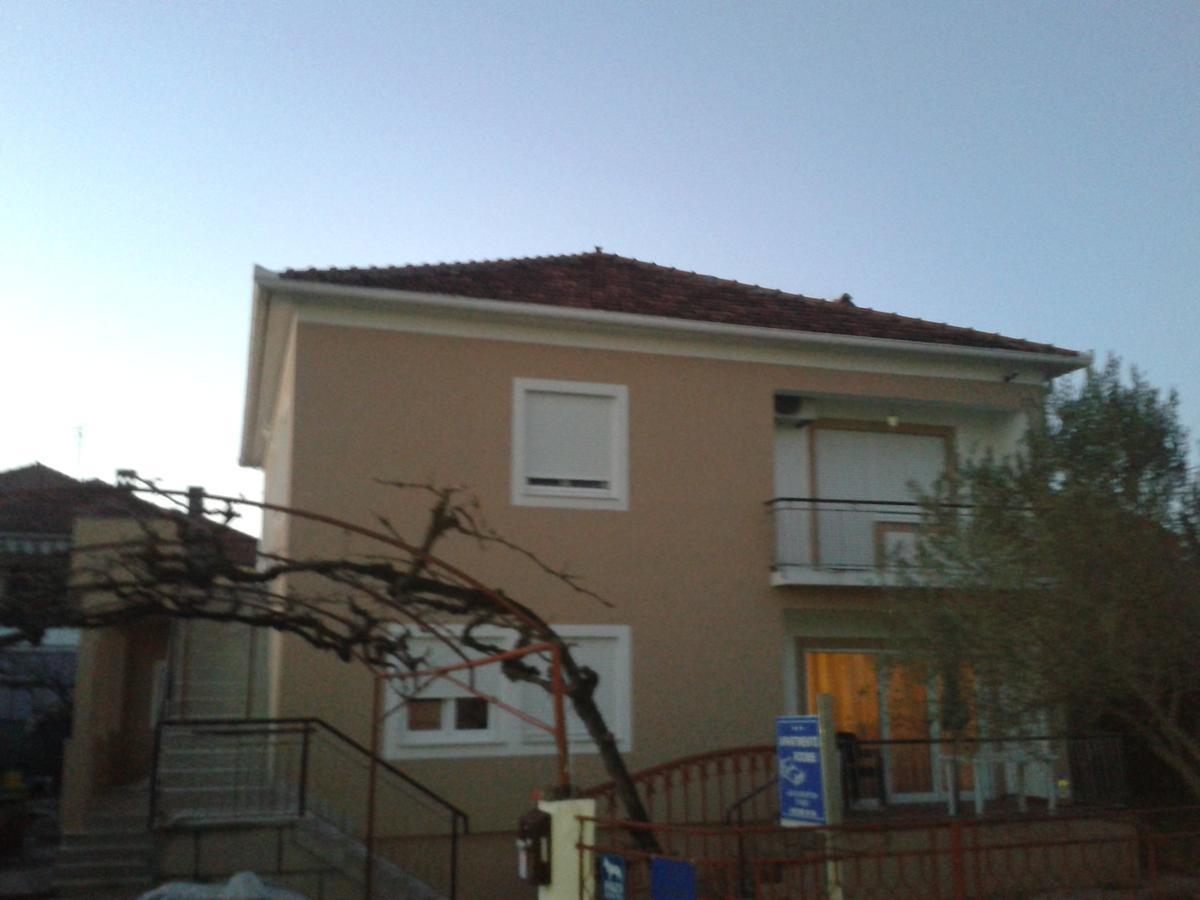 Apartments Lorena Zadar Eksteriør billede